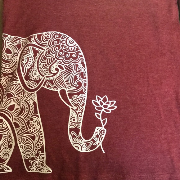 Heather Maroon Mehndi Elephant & Lotus LS Tee - Picture 3 of 4